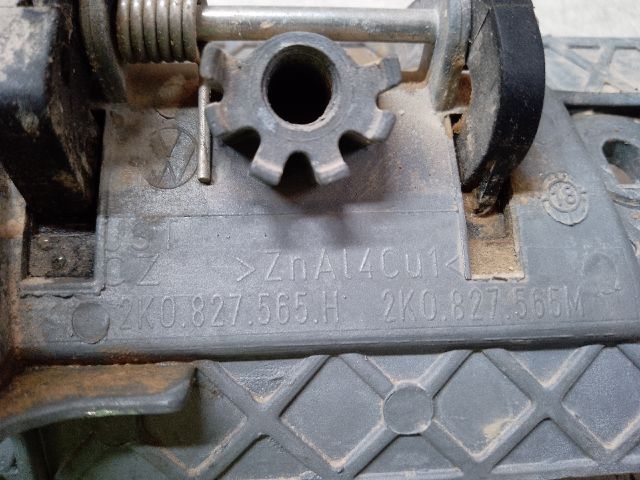 bontott VW CADDY Csomagtérajtó Kilincs