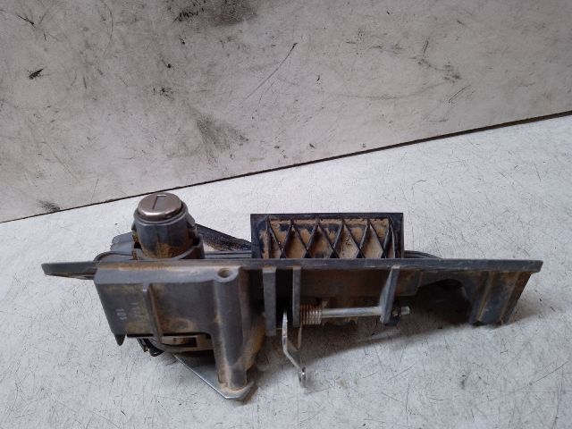 bontott VW CADDY Csomagtérajtó Kilincs