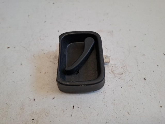 bontott VW CADDY Csomagtérajtó Kilincs