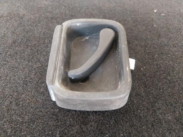 bontott VW CADDY Csomagtérajtó Kilincs