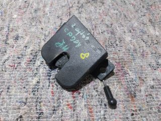 bontott VW CADDY Csomagtérajtó Zárbetét