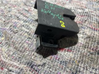 bontott VW CADDY Csomagtérajtó Zárszerkezet