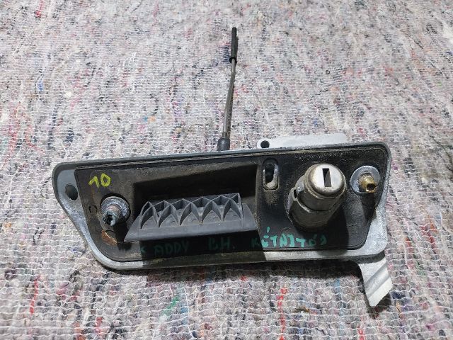 bontott VW CADDY Csomagtérajtó Zárszerkezet