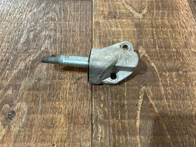 bontott VW CADDY EGR / AGR Hűtőtartó