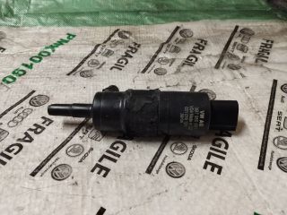 bontott VW CADDY Első Ablakmosó Szivattyú