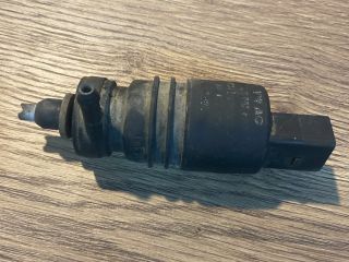 bontott VW CADDY Első Ablakmosó Szivattyú