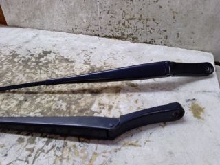 bontott VW CADDY Első Ablaktörlő Kar