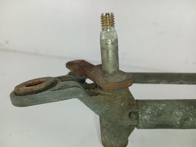 bontott VW CADDY Első Ablaktörlő Szerkezet Motorral