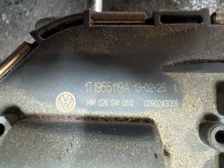 bontott VW CADDY Első Ablaktörlő Szerkezet Motorral