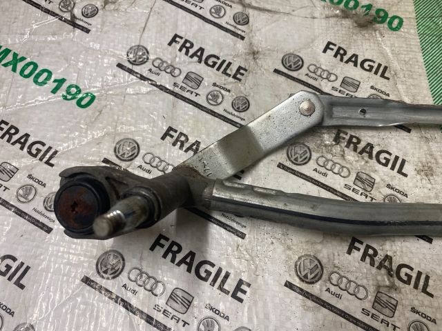 bontott VW CADDY Első Ablaktörlő Szerkezet