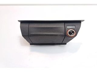 bontott VW CADDY Első Hamutartó