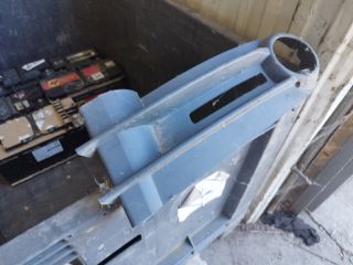 bontott VW CADDY Első Lökhárító Bal Díszrács