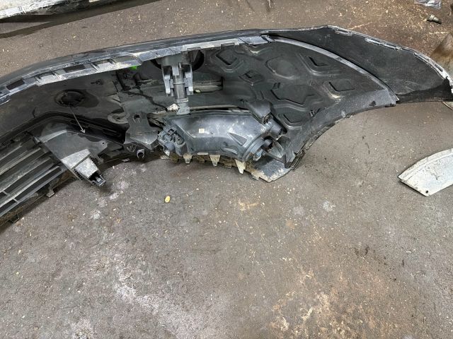 bontott VW CADDY Első Lökhárító (Részeivel)