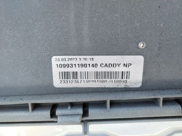 bontott VW CADDY Első Lökhárító (Üresen)