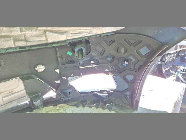 bontott VW CADDY Első Lökhárító (Üresen)