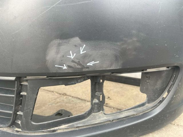 bontott VW CADDY Első Lökhárító (Üresen)