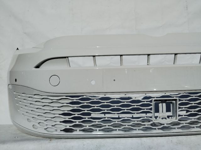 bontott VW CADDY Első Lökhárító (Üresen)