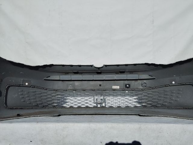 bontott VW CADDY Első Lökhárító (Üresen)