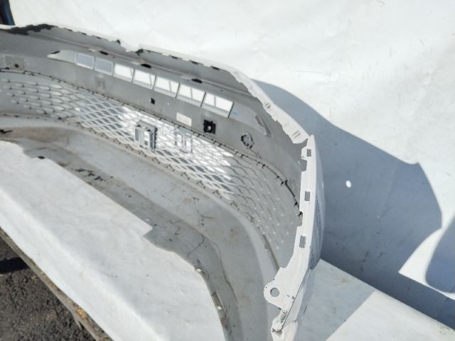 bontott VW CADDY Első Lökhárító (Üresen)