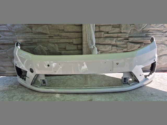 bontott VW CADDY Első Lökhárító (Üresen)