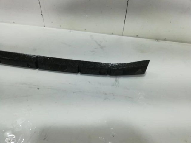 bontott VW CADDY Első Lökhárító Ütközés Elnyelő Hab