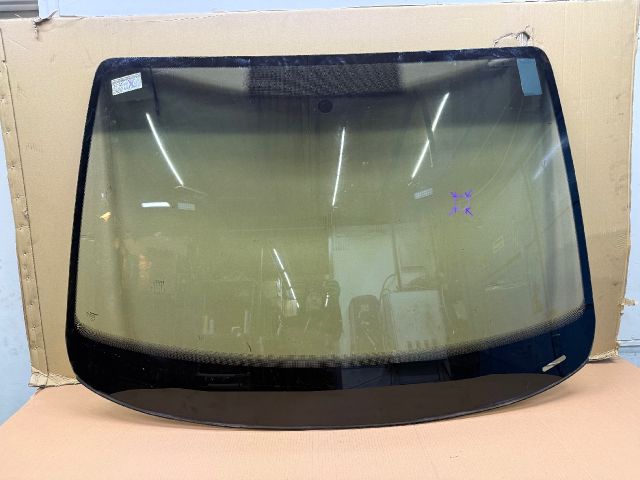 bontott VW CADDY Első Szélvédő