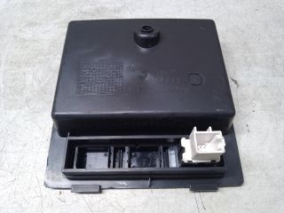 bontott VW CADDY Első Tároló Rekesz