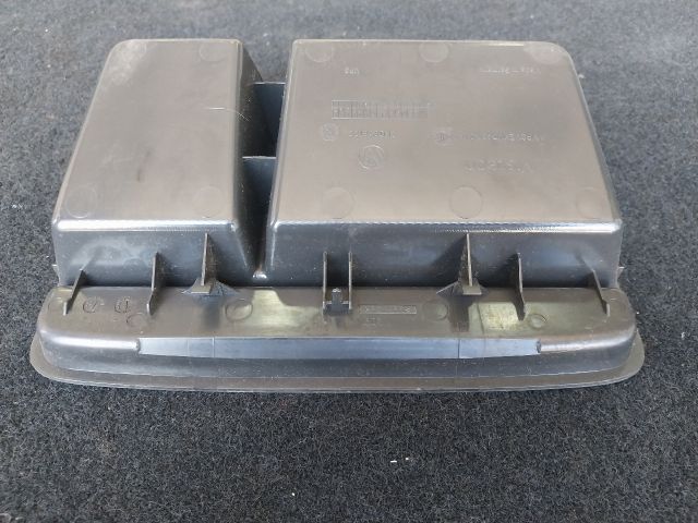 bontott VW CADDY Első Tároló Rekesz