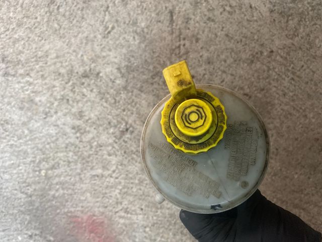 bontott VW CADDY Fékfolyadék Tartály