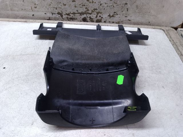 bontott VW CADDY Felső Kormányoszlop Burkolat