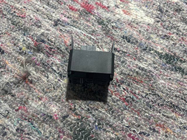 bontott VW CADDY Fényszórómagasság Állító Kapcsoló