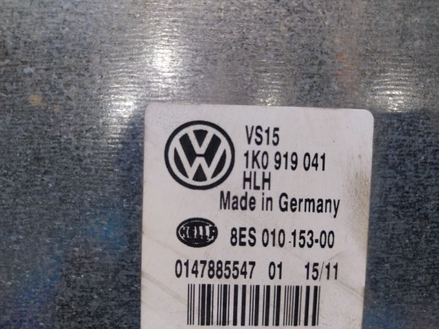 bontott VW CADDY Feszültségszabályzó