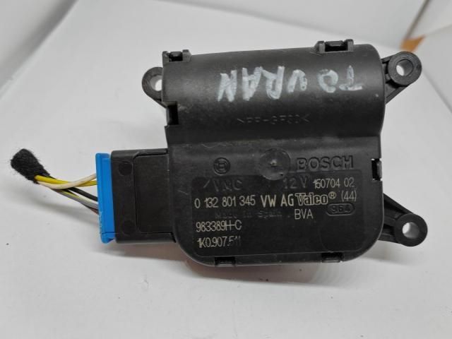 bontott VW CADDY Fűtés Állító Motor