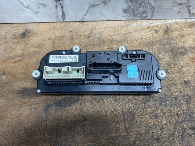 bontott VW CADDY Fűtéskapcsoló (digit klímás)