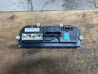 bontott VW CADDY Fűtéskapcsoló (digit klímás)