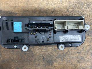 bontott VW CADDY Fűtéskapcsoló (digit klímás)