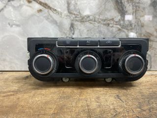 bontott VW CADDY Fűtéskapcsoló (digit klímás)