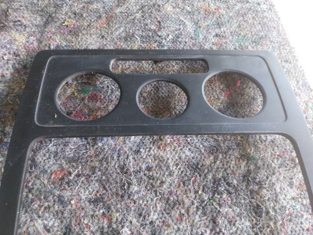 bontott VW CADDY Fűtéskapcsoló Keret