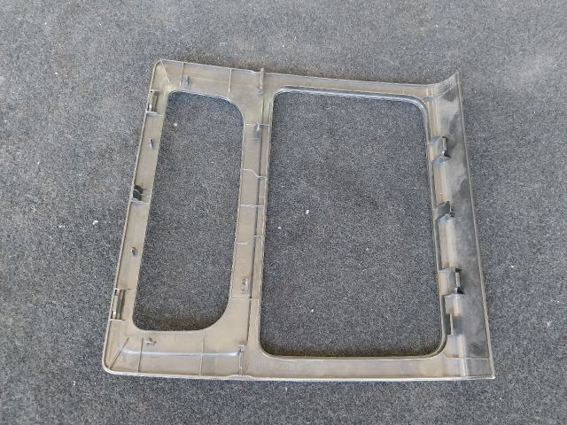 bontott VW CADDY Fűtéskapcsoló Keret