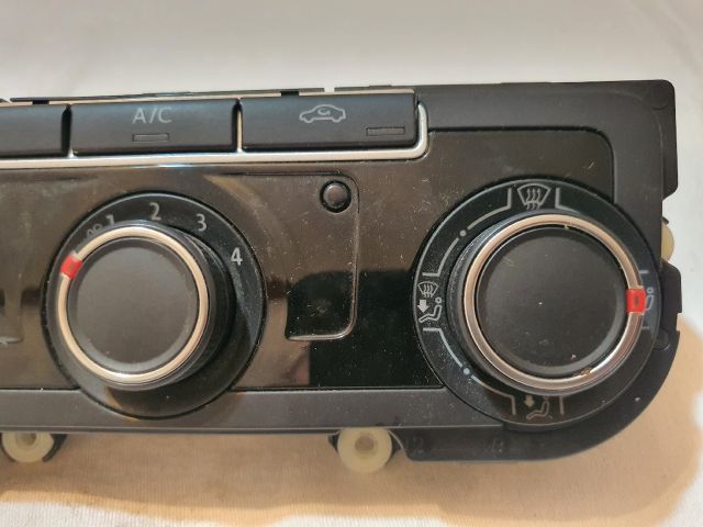 bontott VW CADDY Fűtéskapcsoló (manuális klímás)
