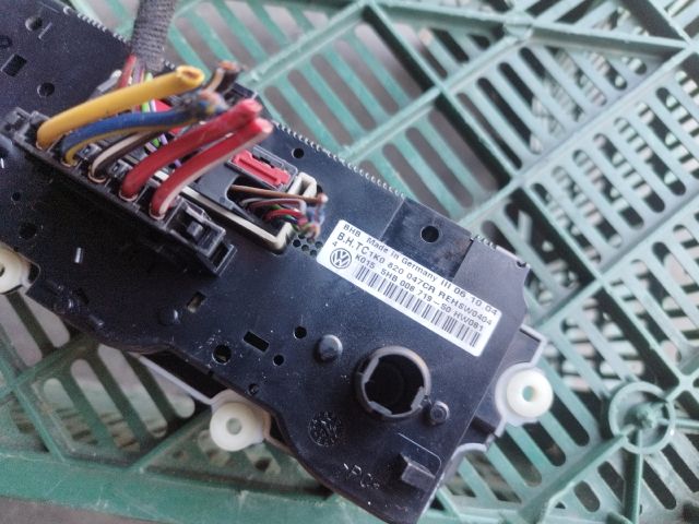 bontott VW CADDY Fűtéskapcsoló (manuális klímás)