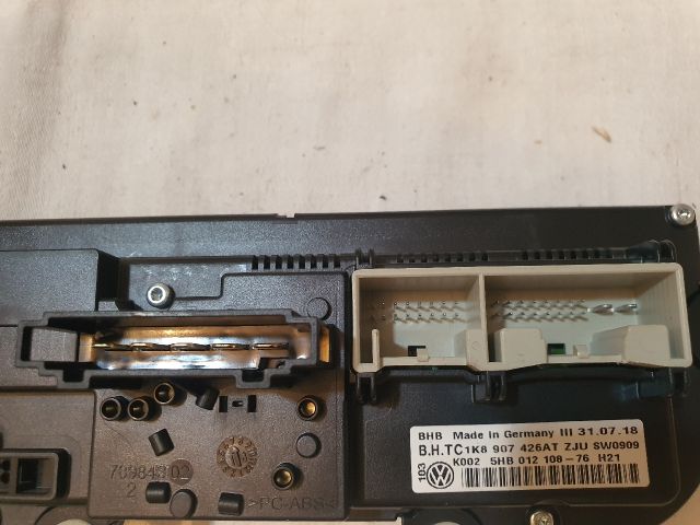 bontott VW CADDY Fűtéskapcsoló (manuális klímás)