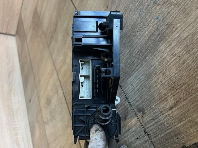 bontott VW CADDY Fűtéskapcsoló (manuális klímás)