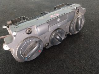 bontott VW CADDY Fűtéskapcsoló (Nem klímás)