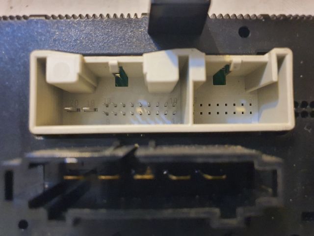 bontott VW CADDY Fűtéskapcsoló (Nem klímás)