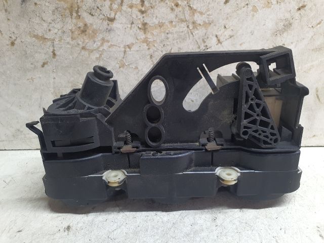 bontott VW CADDY Fűtéskapcsoló (Nem klímás)