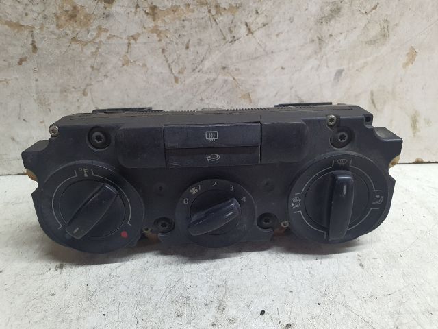 bontott VW CADDY Fűtéskapcsoló (Nem klímás)