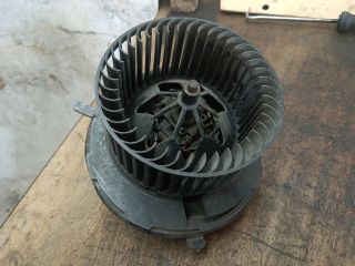 bontott VW CADDY Fűtőmotor (Nem klímás)