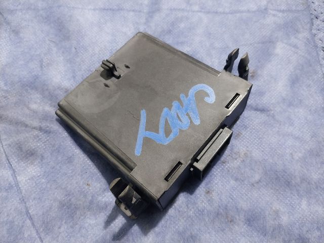 bontott VW CADDY Gateway Elektronika