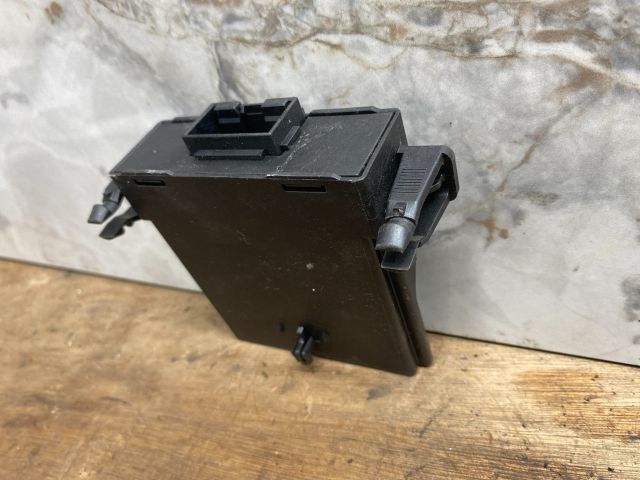 bontott VW CADDY Gateway Elektronika